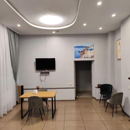 Mini-Hotel Ocean Kiev Eksteriør billede